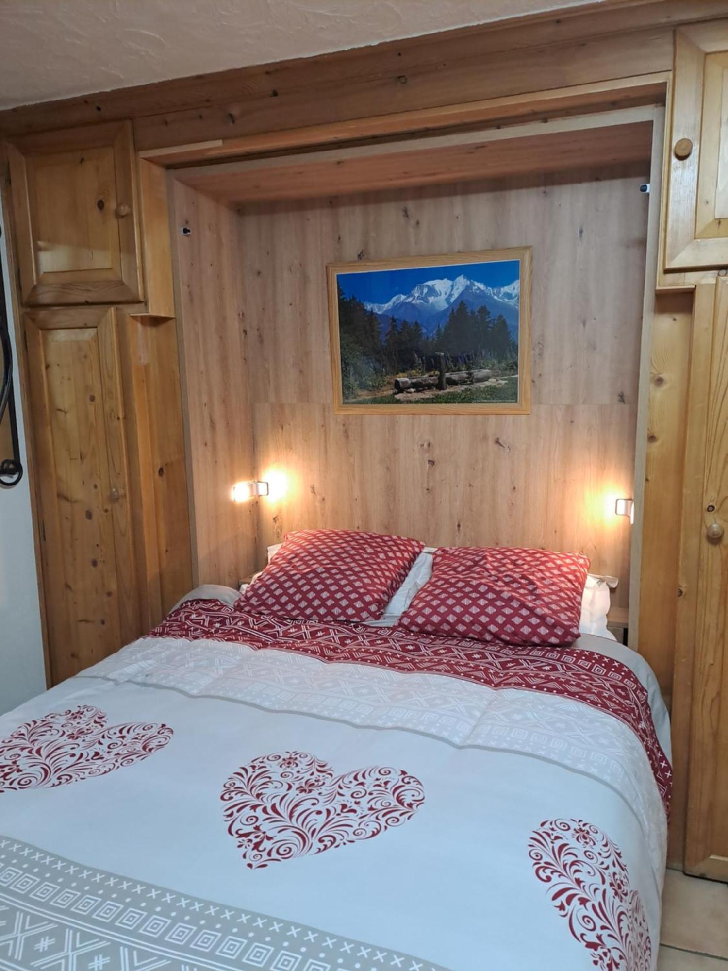 A4 Km De Megeve Tres Joli Avec Jacuzzi ,vue Sur Les Montagnes Au Calme Apartment Praz-sur-Arly